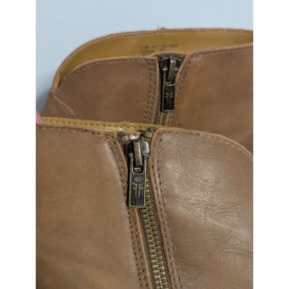 FRYE Women Size 9.5 Wheat Brown Leather Jennifer Seam Ankle Booties 3471729 - Picture 15 of 16